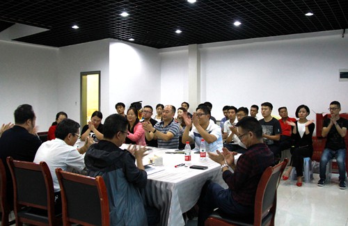 大秦置業公司深入一線宣講寧董事長講話精神