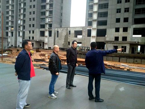 大秦置業(yè)公司國(guó)慶中秋期間慰問(wèn)神木一線(xiàn)員工