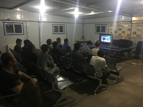 冬季施工鏖戰(zhàn)急，防寒措施保安全