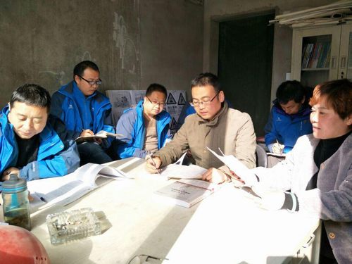 銅煤公司第四項目部積極開展《安全生產法》宣傳周活動