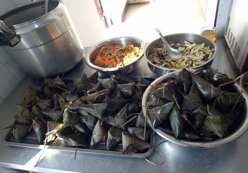 陜煤建設設備租賃中心端午粽飄香