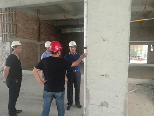 劉合理深入陜煤建設天工公司陜煤研究院工地檢查指導工作