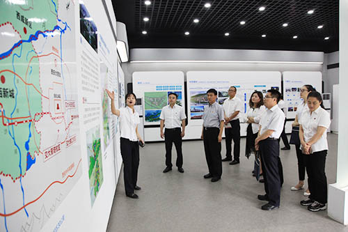 陜煤建設集團聯合黨委與陜西建工集團對標學習