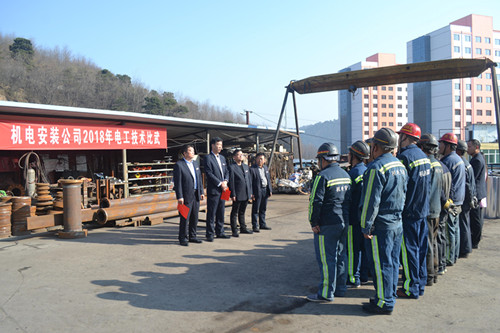 技能大賽搭“擂臺”   比學(xué)趕超秀“真功”