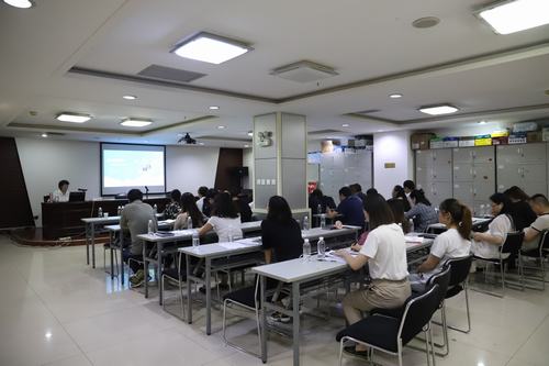 陜煤建設(shè)礦建二公司舉辦新聞通訊員培訓班