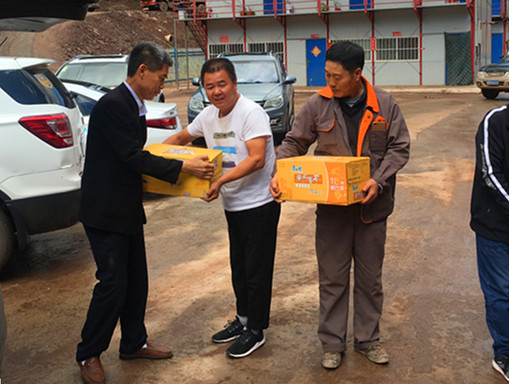 深入一線送清涼  企業關懷記心上