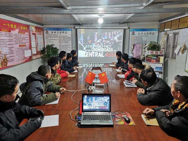 陜煤建設各單位積極開展反恐怖宣傳工作