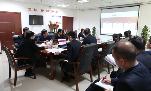 陜煤建設(shè)各領(lǐng)導(dǎo)深入黨建聯(lián)系點(diǎn)宣講黨的十九屆四中全會(huì)精神