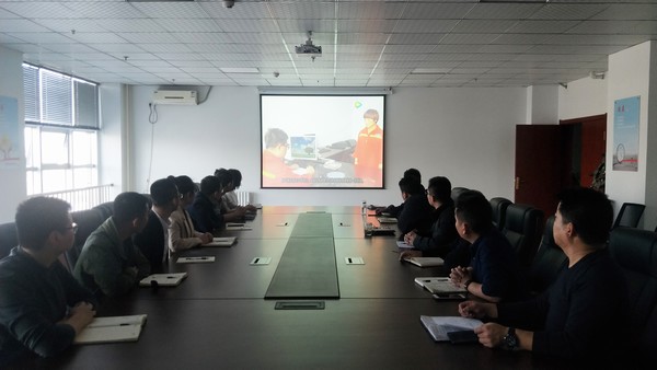 榆林公司“三把扳手”擰緊春節“廉潔閥”