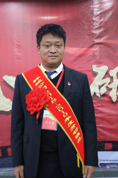 拼搏奮斗的“80”后勞模