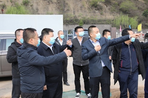 王寧一行赴黃陵礦業集團洽談