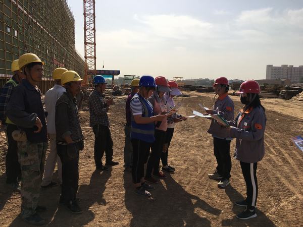 瞧，我們項目部的“新生”力量