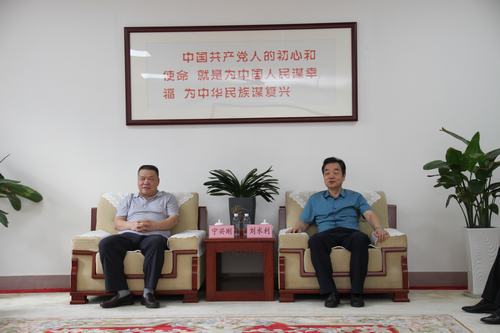 寧興剛、贠公法赴銅川礦業公司走訪交流棚戶區改造工程建設及后續工作