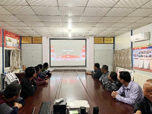 陜煤建設(shè)澄合分公司組織觀看陜煤集團(tuán)2020年度“最美員工”頒獎盛況引發(fā)職工熱議