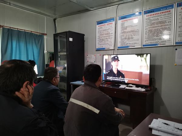 陜煤建設礦建二公司積極開展反恐維穩(wěn)宣傳工作