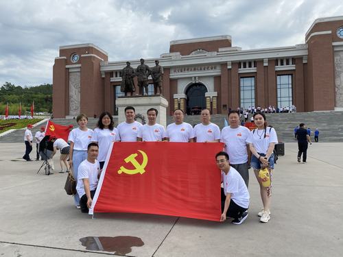 陜煤建設市場開發分公司開展“走進照金、探尋初心”主題黨日活動