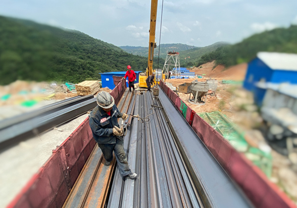 陜煤建設(shè)礦建三公司崔木項目部：立秋不見秋，高溫下繼續(xù)堅守