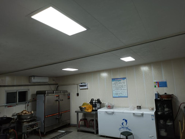 陜煤建設(shè)機(jī)電安裝公司曹家灘項目部“三步走”溫暖職工心