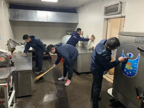 陜煤建設韓城分公司安裝三項目部：弘揚雷鋒精神 爭做新時代青年