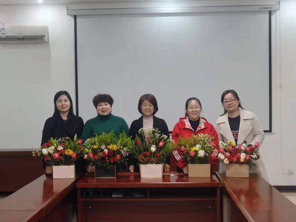 陜煤建設設備租賃中心舉辦慶祝“三八”婦女節活動