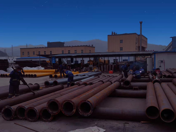 陜煤建設(shè)咸陽分公司安裝項目部：加班加點趕工期，齊心協(xié)力搶進度