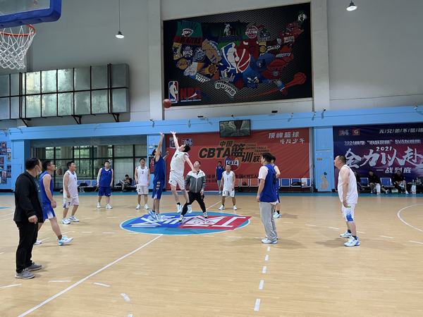 陜煤建設銅煤公司：以球會友，“籃”不住我們的熱愛