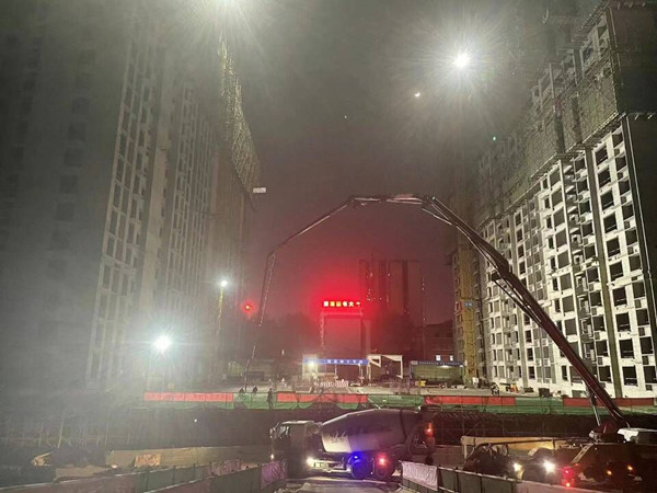 陜煤建設(shè)渭南分公司第八項目部日夜鏖戰(zhàn)取得混凝土澆筑主體結(jié)構(gòu)施工階段性成果