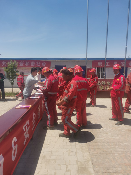 陜煤建設機電安裝公司曹家灘項目部多舉措烹制“營養餐”