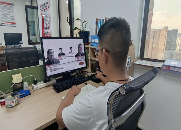 陜煤建設(shè)西北分公司開展“筑牢拒腐防變防線，敲響廉潔自律警鐘”廉政警示教育活動