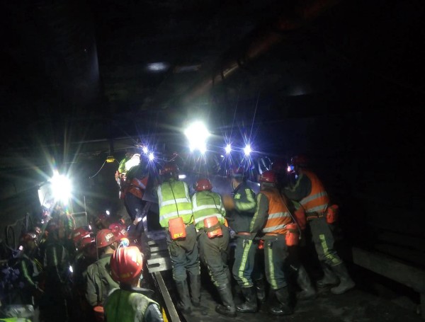 陜煤建設機電安裝公司：提前完成膠帶機延伸安裝更換工程