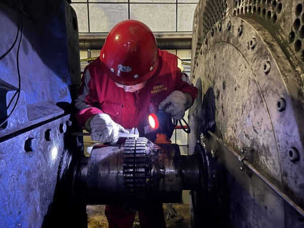 陜煤建設機電安裝公司曹家灘項目部：沖刺年末“收官戰”