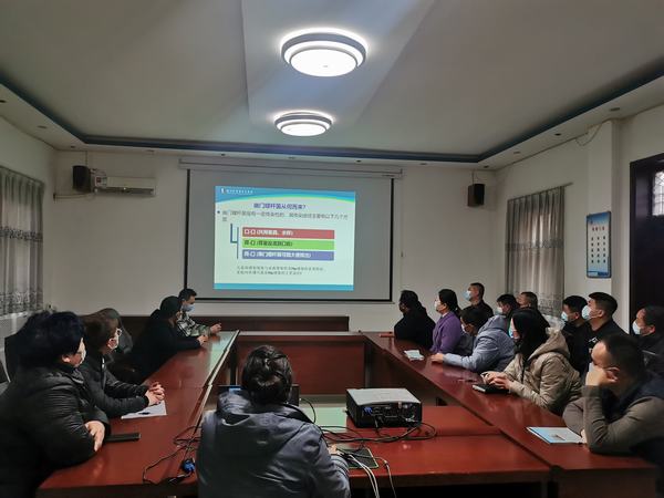 陜煤建設(shè)設(shè)備租賃中心舉辦職工健康知識(shí)講座