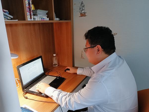 陜煤建設(shè)煤礦運(yùn)營(yíng)服務(wù)分公司：居家辦公不停歇 共同擔(dān)當(dāng)顯溫情