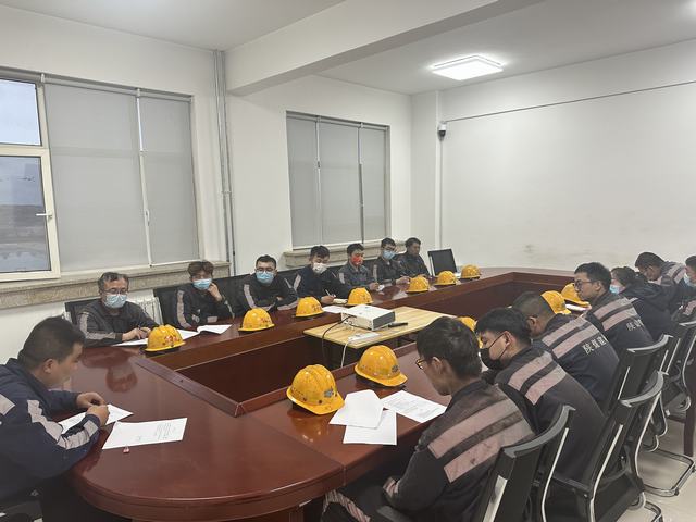 陜煤建設(shè)洗選煤運(yùn)營(yíng)公司神渭首端運(yùn)營(yíng)項(xiàng)目部： 多措并舉激發(fā)班組“能動(dòng)性”