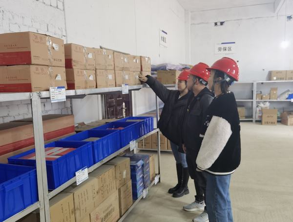 陜煤建設銅煤公司：分步走為基層項目部庫房“換新顏”