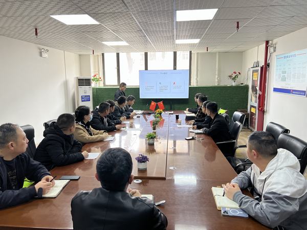 淬火鑄劍鍛英姿 凝心聚力創未來