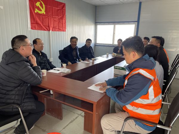 陜煤建設天工公司新疆第一項目部:召開座談會,青年員工士氣高