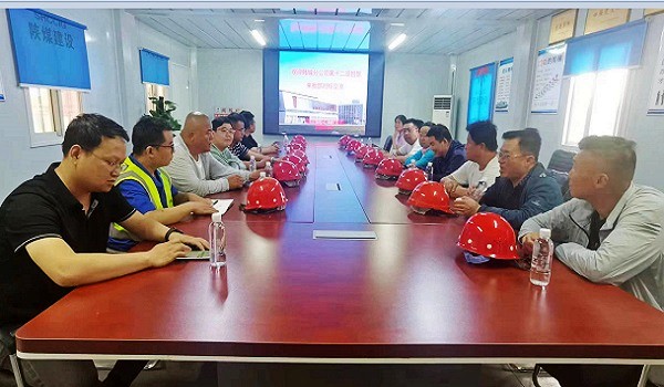 陜煤建設(shè)渭南分公司第三項目部對標(biāo)學(xué)習(xí)促發(fā)展,經(jīng)驗共享譜新篇