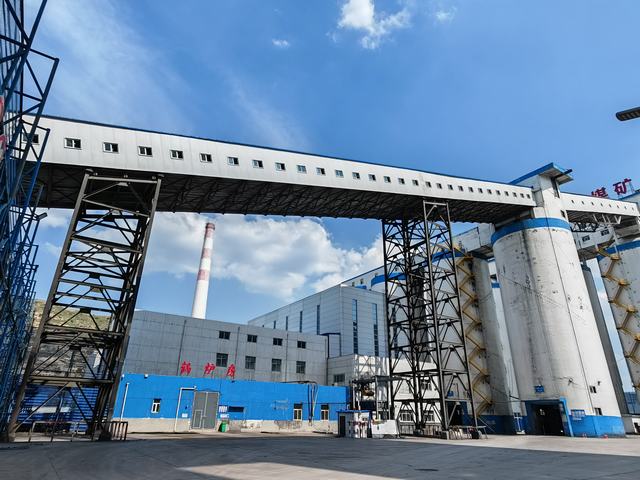 陜煤建設(shè)韓城分公司張家峁項(xiàng)目部：平安建設(shè)創(chuàng)精品 自強(qiáng)不息贏口碑