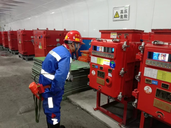 陜煤建設機電安裝公司：國慶我在崗 項目生產“不打烊”！