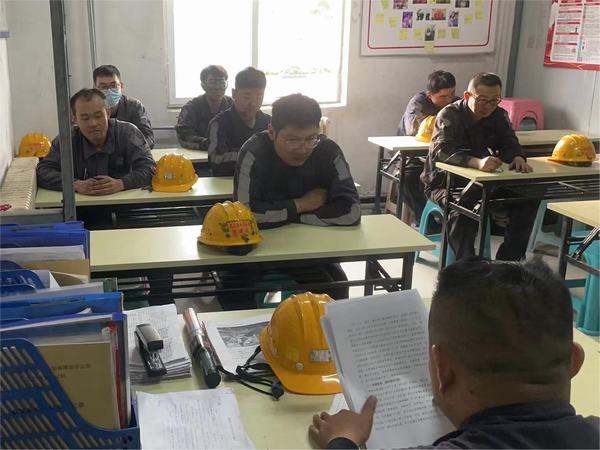 陜煤建設洗選煤運營公司神渭首端運營項目部：三個“常態化” 筑牢安全生產保衛墻