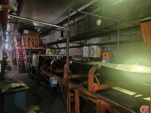 陜煤建設(shè)洗選煤運(yùn)營公司第二項(xiàng)目部：檸條塔721、722膠帶機(jī)帶面更換工程順利完工