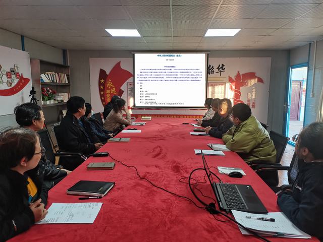 陜煤建設韓城分公司土建九項目部:積極開展“知憲于心 守憲于行”主題系列活動
