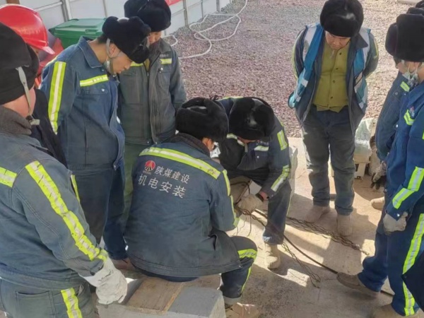 陜煤建設(shè)機電安裝公司: 以老帶新傳幫帶 以新促老共成長