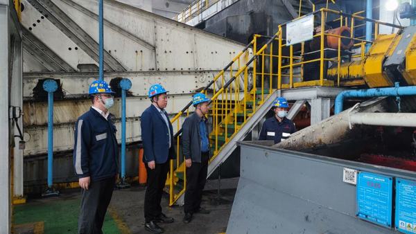 陜煤建設(shè)洗選煤運營公司:打贏攻堅戰(zhàn),跑出“加速度”,決戰(zhàn)決勝年度目標(biāo)