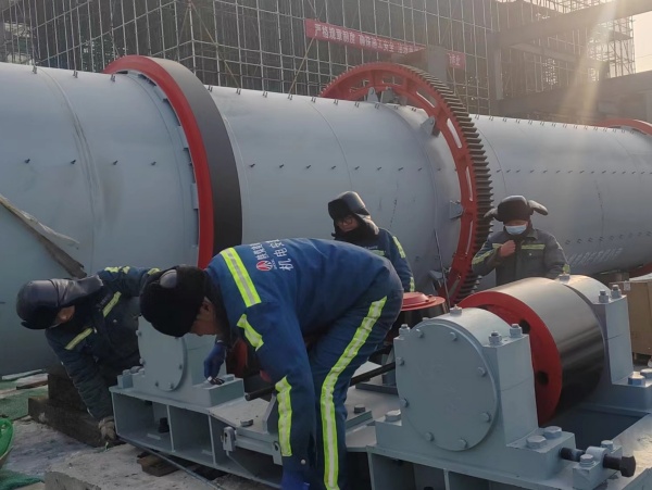 陜煤建設(shè)機(jī)電安裝公司涼水井項(xiàng)目部多措并舉穩(wěn)生產(chǎn)、抓安全、促發(fā)展