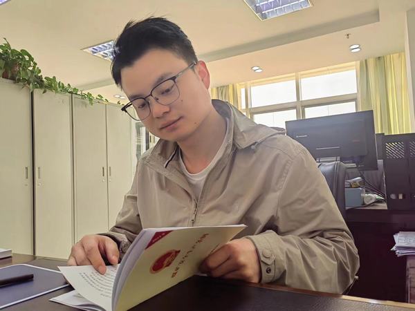 陜煤建設(shè)煤礦運營服務(wù)分公司：讓讀書成就美好遇見