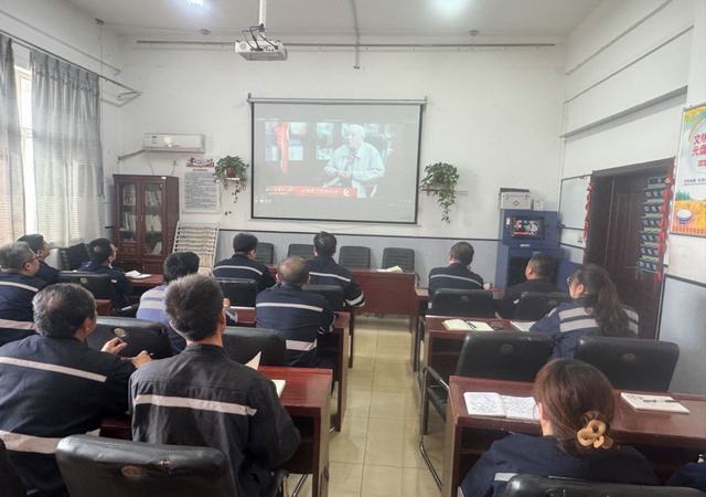 陜煤建設(shè)洗選煤運(yùn)公司澄合山陽運(yùn)營營項目部:“以學(xué)促行”，夯實保密法律意識