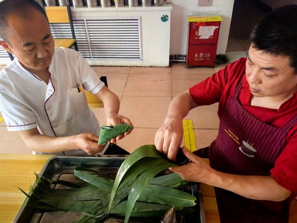陜煤建設洗選煤運營公司檸條塔運營項目部開展“濃情端午節，‘粽’享好時光”主題活動