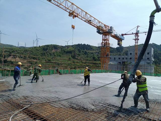 陜煤建設(shè)韓城分公司土建十一項(xiàng)目部：“雙輪驅(qū)”按下施工快鍵，“三維度”掀起建設(shè)熱潮